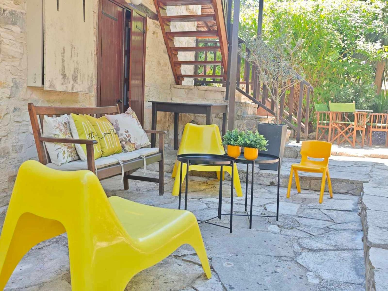 Liakoto Guest House Panayia Exterior photo
